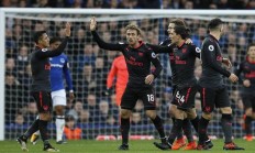 圣埃蒂安主场血洗波尔多，止住连败