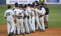 乐鱼体育电竞-昂热足球队全力以赴取得胜利：奋勇拼搏，成就辉煌