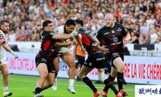 乐鱼体育app下载地址-图卢兹确定新赛季热身赛计划，备战紧密