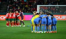 乐鱼体育网页版-国际足球赛场上，女运动员们表现出色，令人瞩目