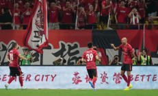 乐鱼体育官方入口-包含中亚球队惊险获胜，亚冠赛场连续升温的词条