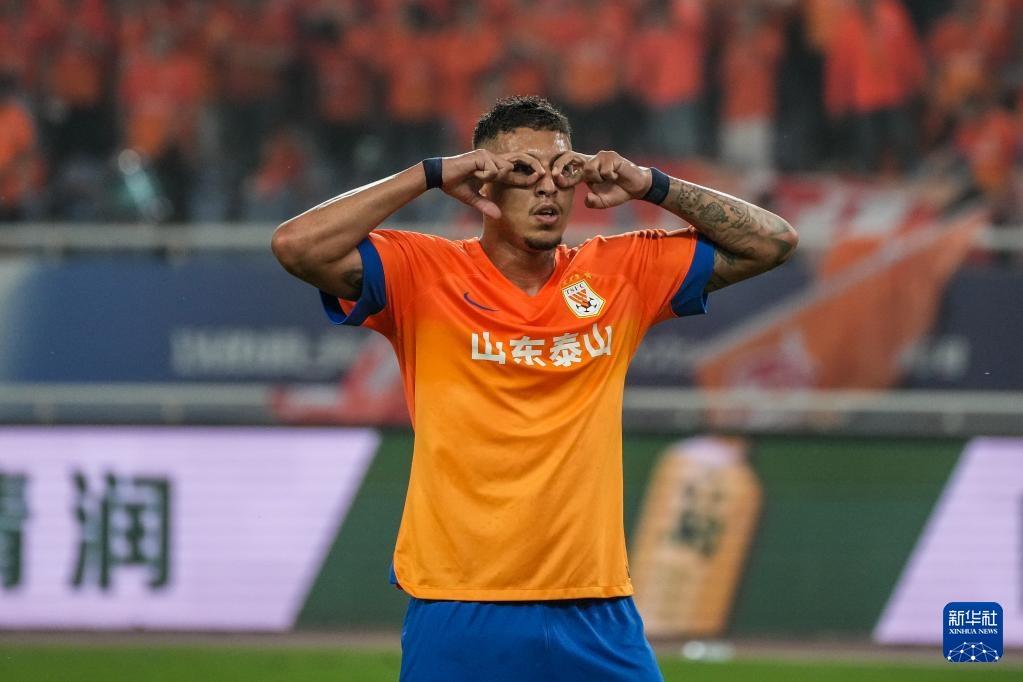 山东鲁能逆袭晋级,成功晋级八强 山东鲁能逆袭晋级,成功晋级八强