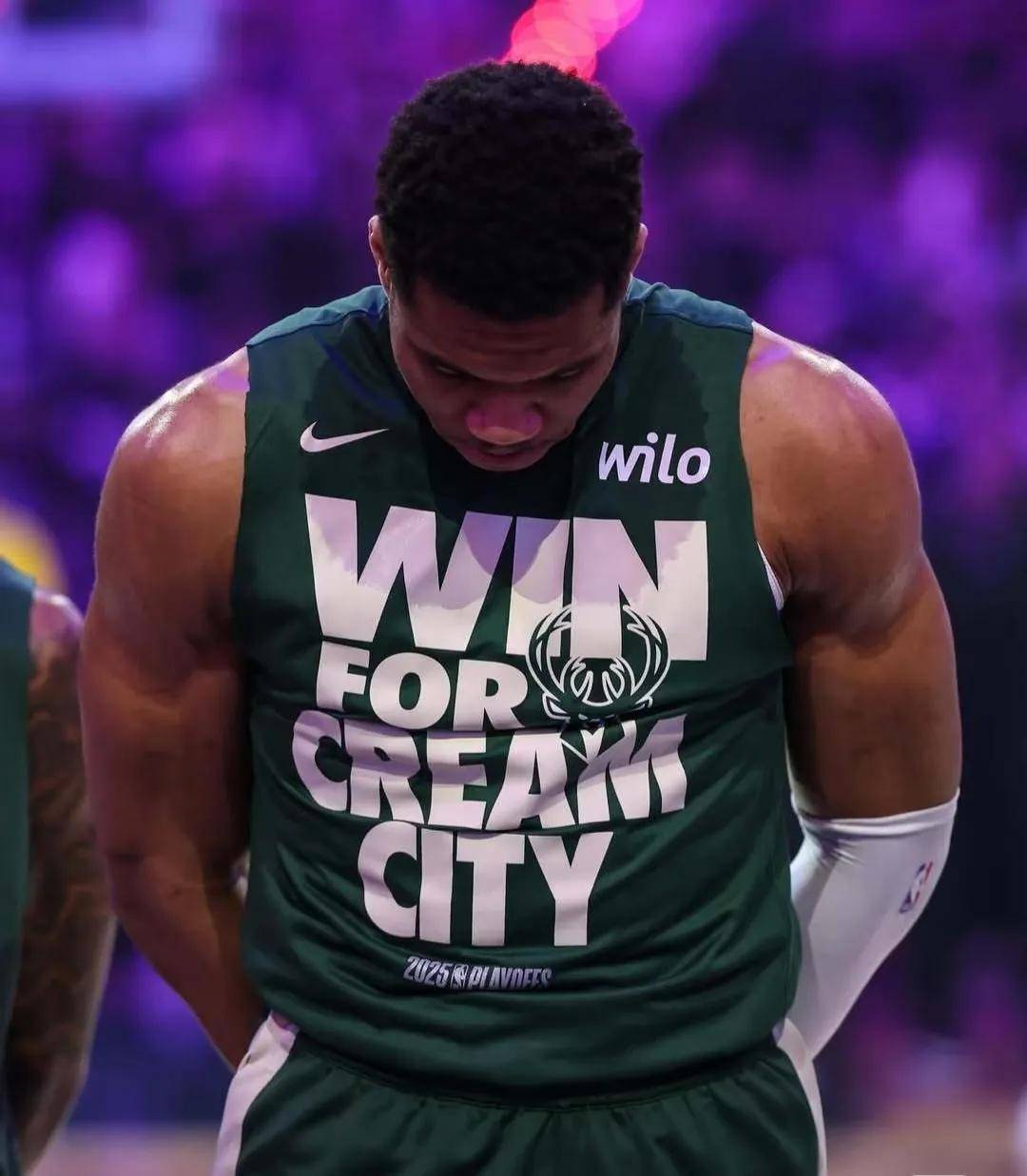 关于火箭外援领队字母哥加盟雄鹿队，提升内线实力的信息