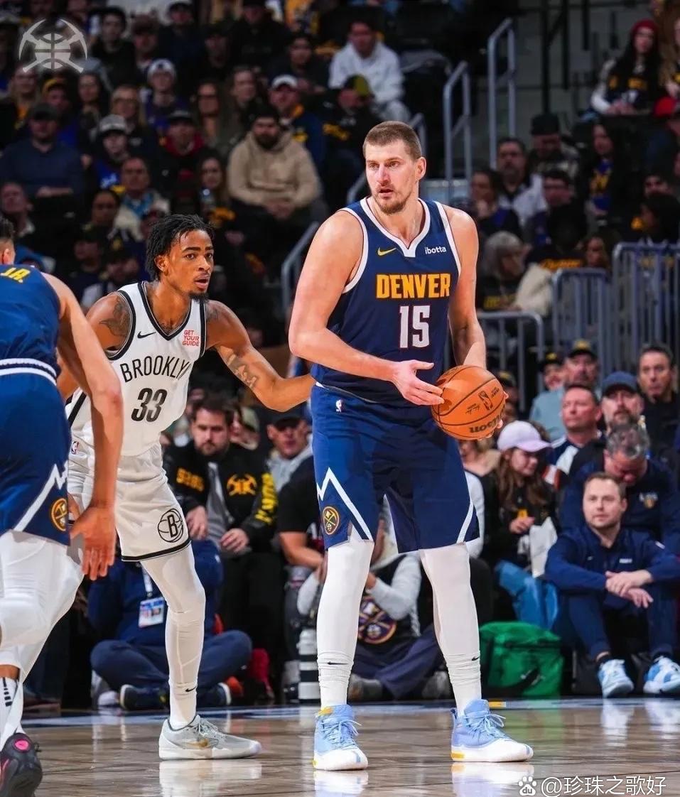 开拓者双塔发威，争夺西部前八席位