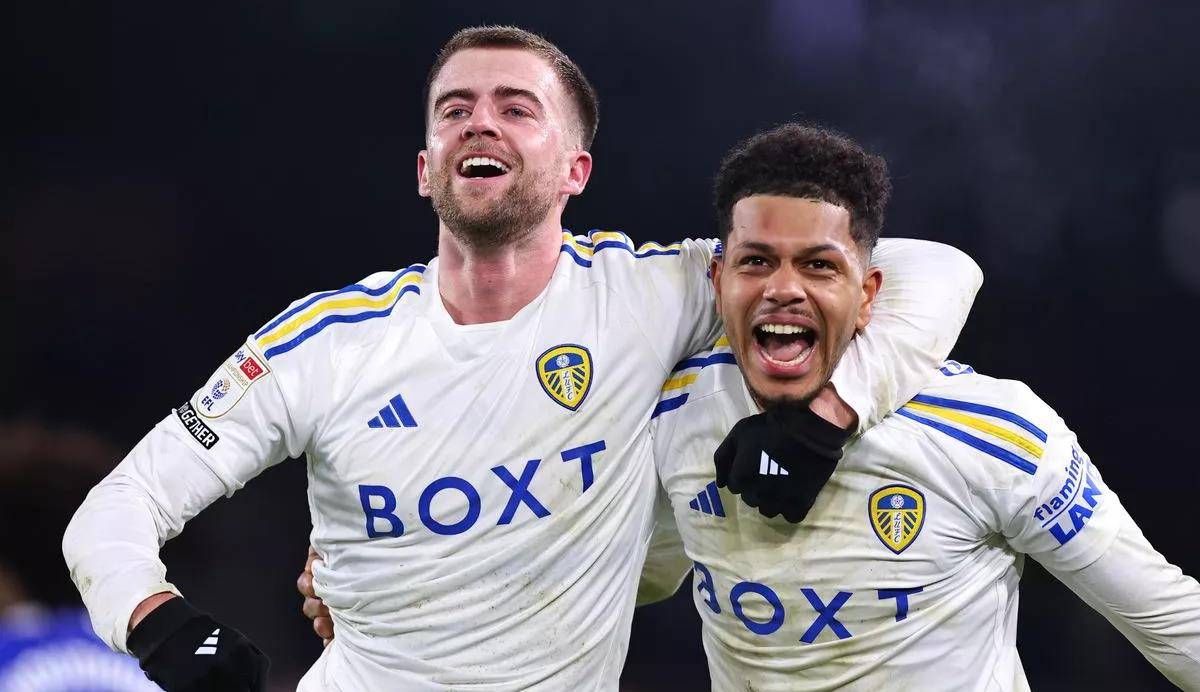 包含利兹联逼平对手，保持不败战绩的词条