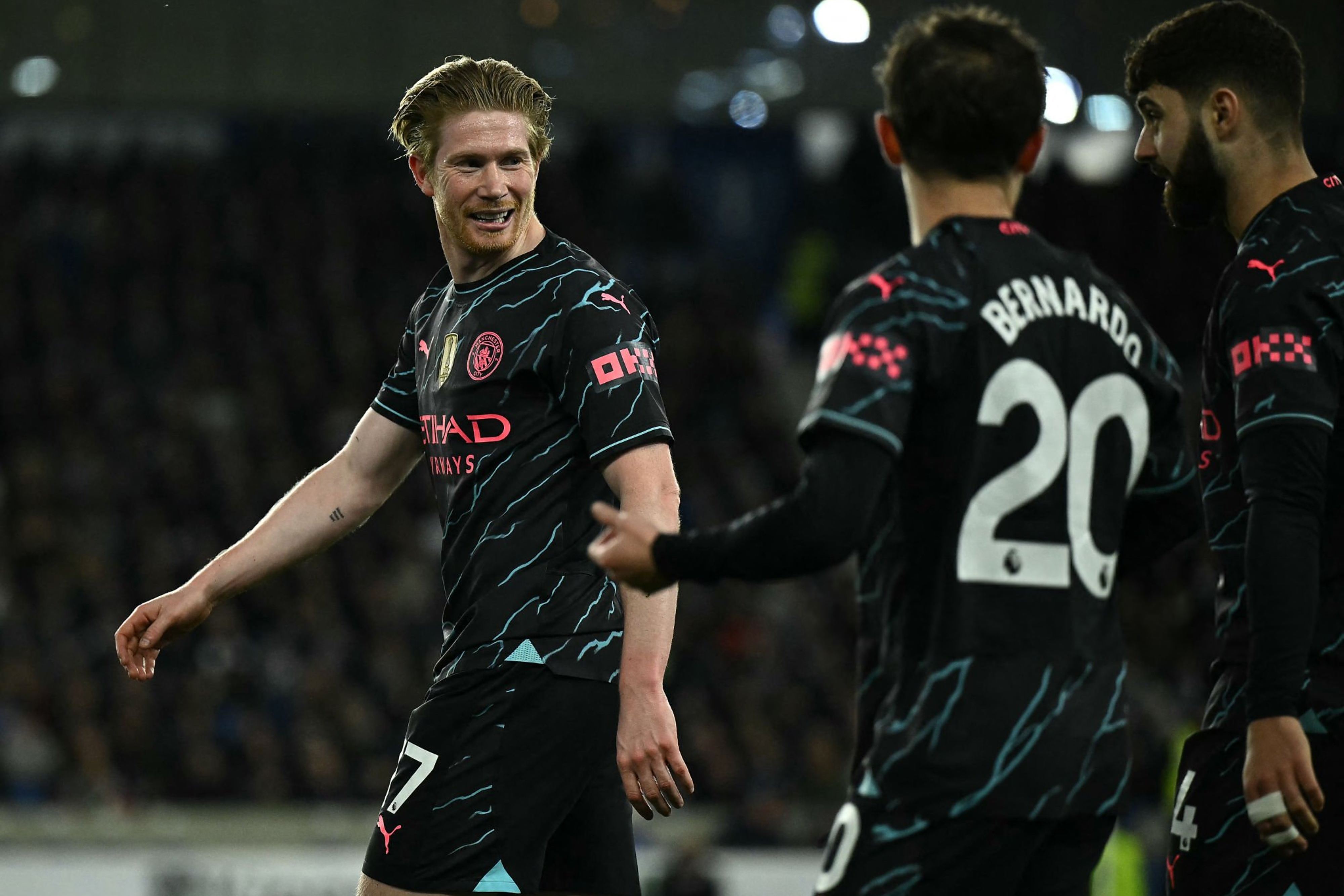 曼彻斯特城取得胜利，轻松晋级