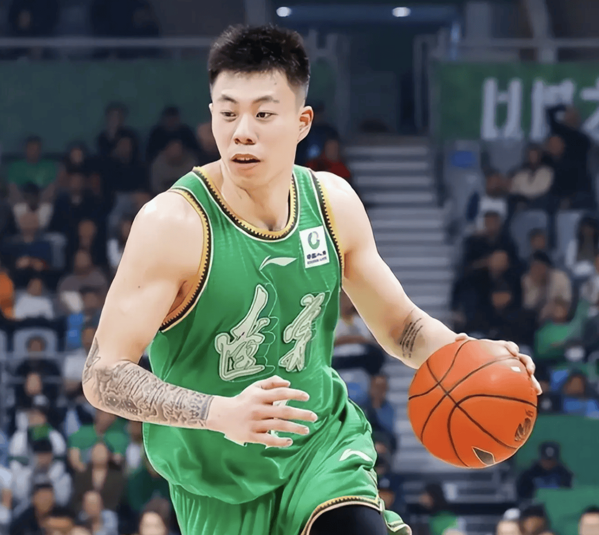 辽宁队大胜上海队，稳固前四位置