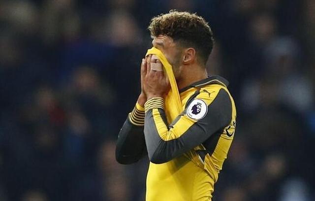 包含阿森纳取胜难抵败绩，争四之路坎坷的词条